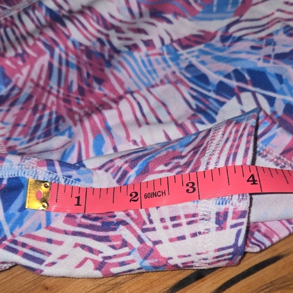 Fleo Power High Rise Shorts - Picture 4 of 10